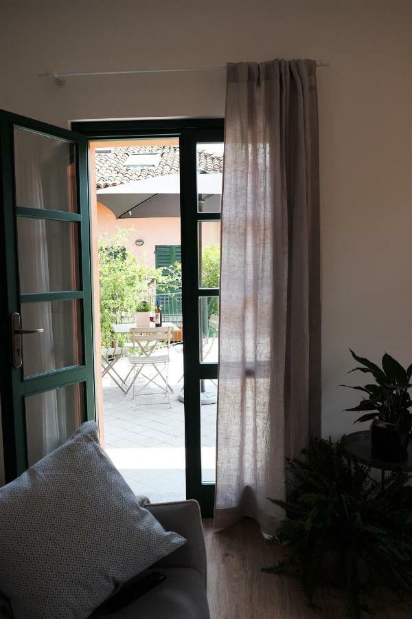 La Casa Di Ringhiera Apartment Alba  Exterior photo